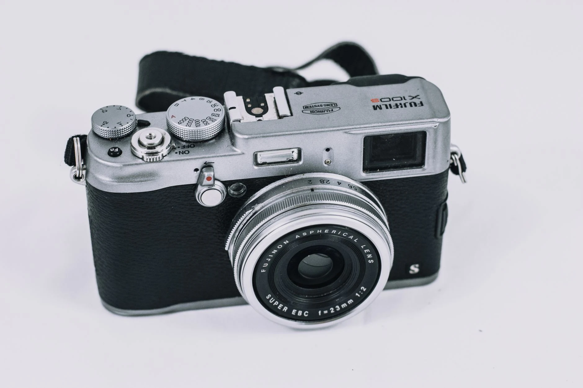 Fujifilm X100 VI : Éléments clés à connaître